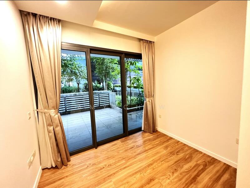 Bedroom with full-height sliding doors opening onto the terrace